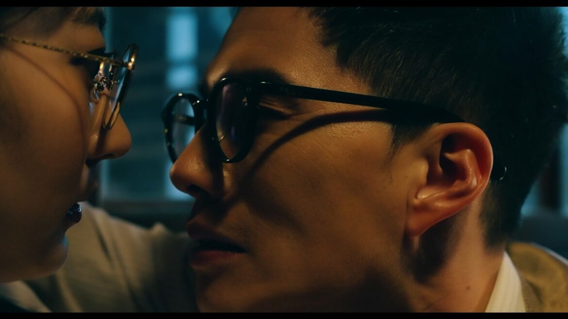 甘利田(市原隼人)と御園先生(武田玲奈)の恋の行方は⁉映画『おいしい給食 炎の修学旅行』予告編