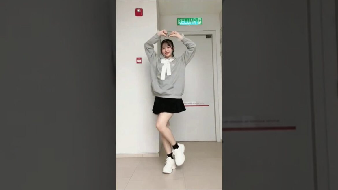 🍊 KLP48パンプキン 🎃 #Ohmypumpkin 🌸 #KLP48 #行天優莉奈 Yurina Gyoten 🍓 #AKB48_20thYear #shorts #AKB48 #小栗有以