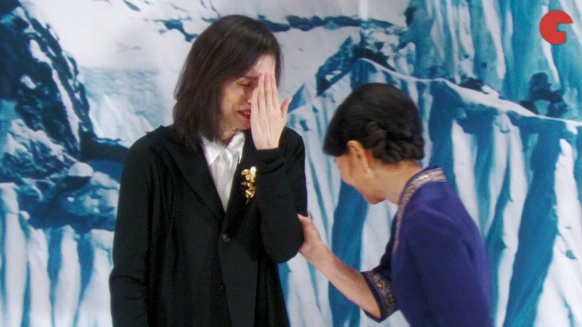 天海祐希、吉永小百合の言葉に涙ぐむ「親友以上の力強い存在」映画『てっぺんの向こうにあなたがいる』完成披露試写会