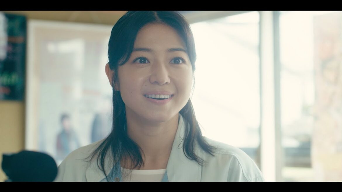 中村静香×小野武彦、Iターン移住した孫娘とメロン農家営む祖父の絆描く 超特急・小笠原海、木崎ゆりあ、北野瑠華ら出演 映画「じっちゃ!」予告編