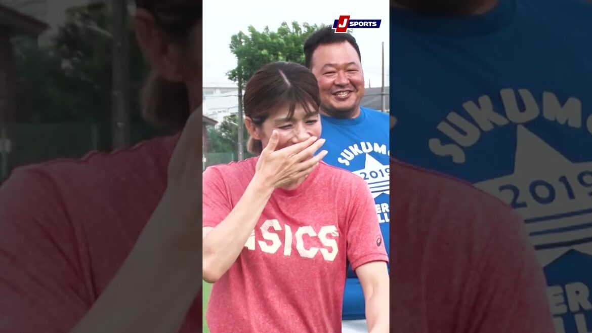 吉田沙保里がラグビーのタックルをやってみた!超絶アスリートがラグビーをやってみた!#rugby #shorts