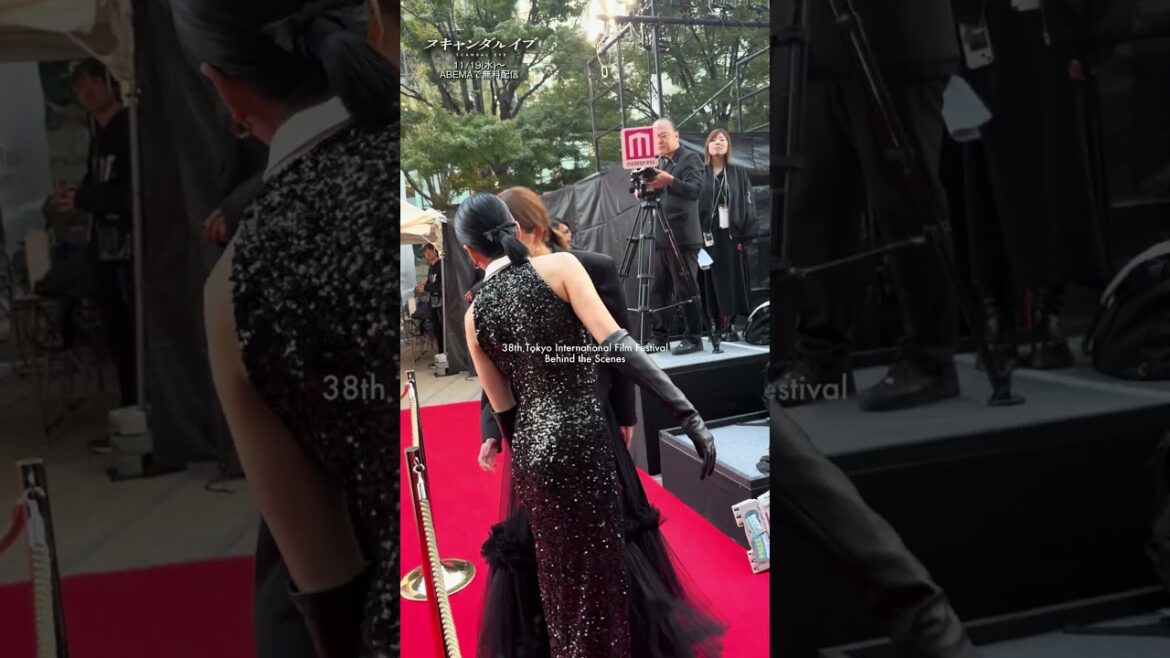 #柴咲コウ さん #川口春奈 さんの #東京国際映画祭 レッドカーペットからアザーカットを公開👀 | 『 #スキャンダルイブ 』ABEMAで全話無料配信!初回放送は11/19(水)夜10時〜