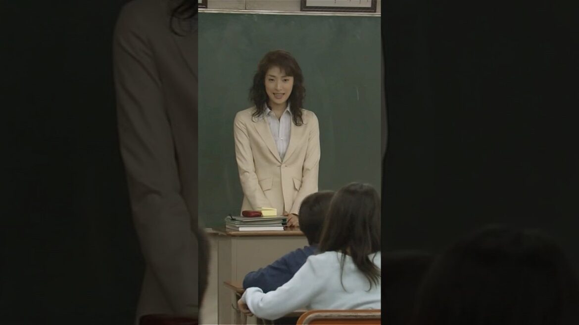 かつての阿久津真矢は、まさかこんな人物だったのか? #女王の教室 #shorts