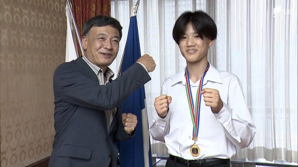 「夢は世界チャンピオン」中学年代のボクシング全日本V杉山烈希さん 市長に優勝報告=静岡