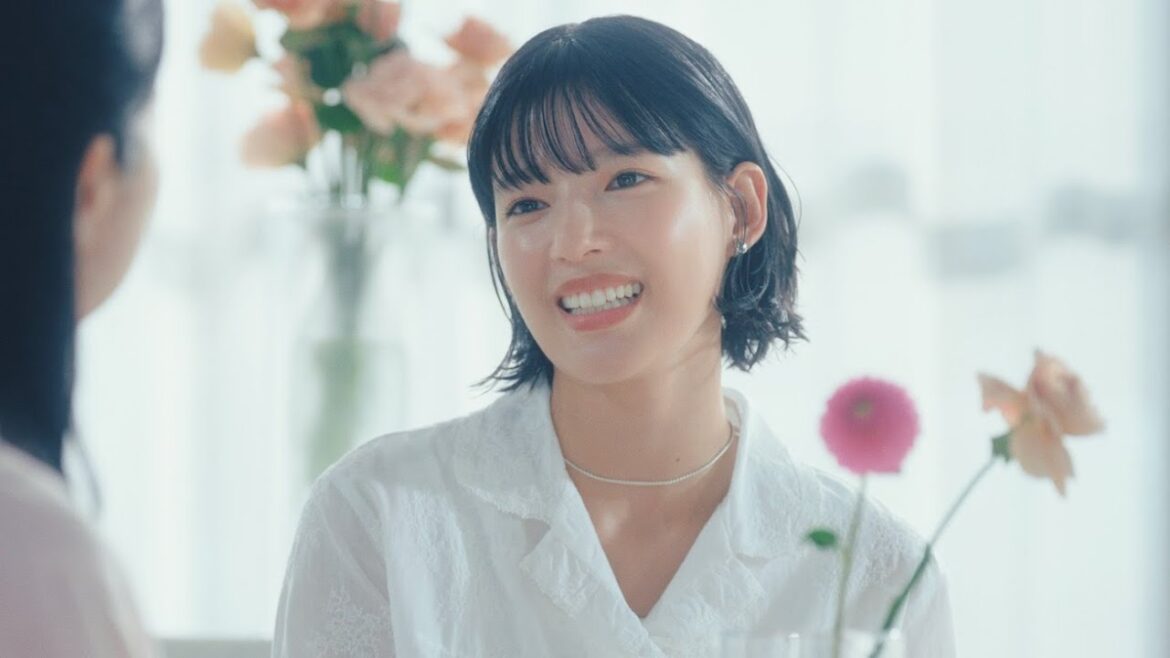 石井杏奈、デリケートゾーンの悩みを話す勇気。女性たちのリアルな声/laugh ブランドムービー+インタビュー