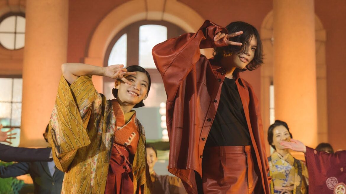 米津玄師 – さよーならまたいつか!「第75回NHK紅白歌合戦」 Kenshi Yonezu – Sayonara, Mata Itsuka ! 75th NHKKouhaku Performance