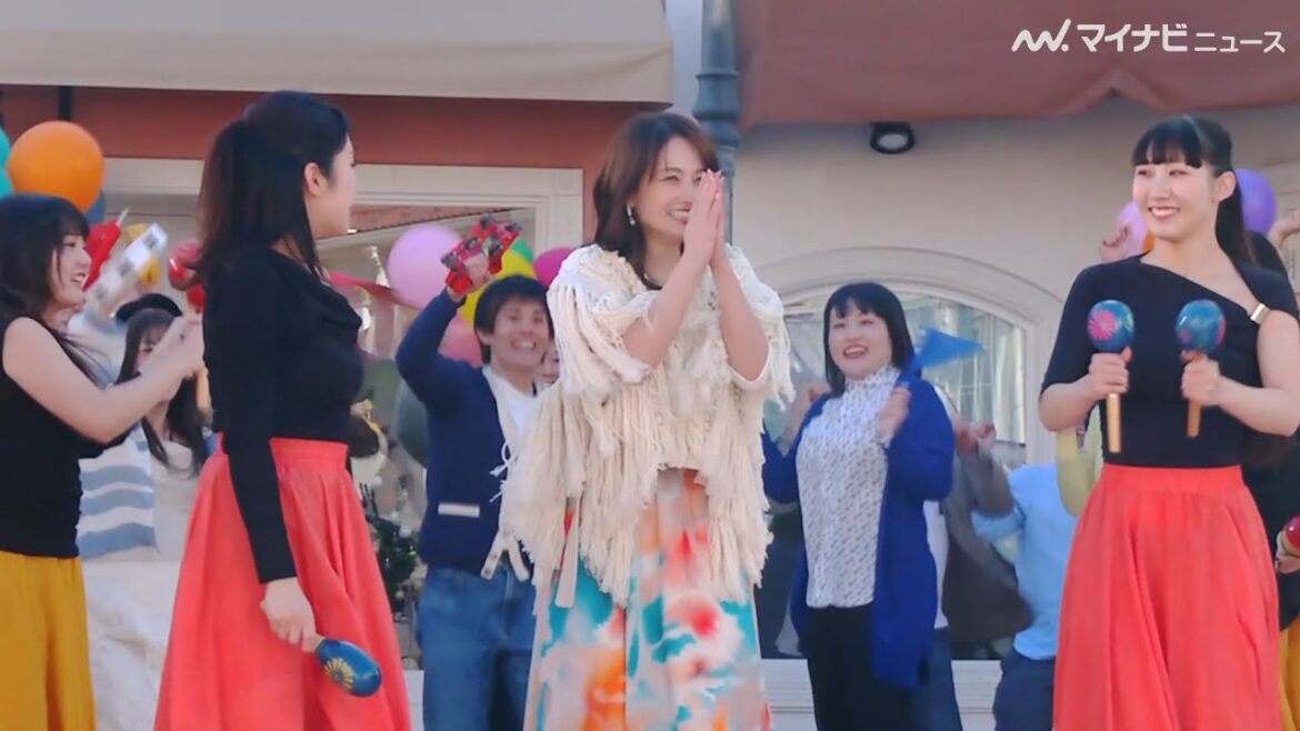 谷まりあ、ダンスの振り付けを間違え照れ笑い 自然な表情でノリノリダンス!GMO外貨 新CM&メイキング映像公開