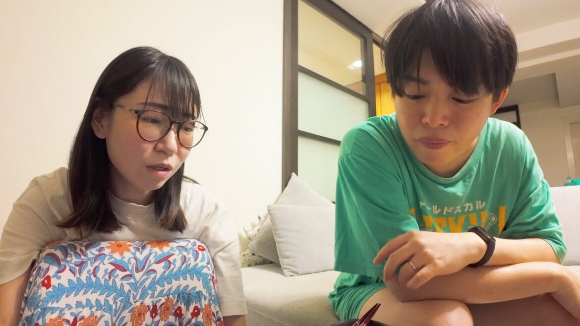 不安で眠れなくなり、夫婦で朝まで晩酌しました