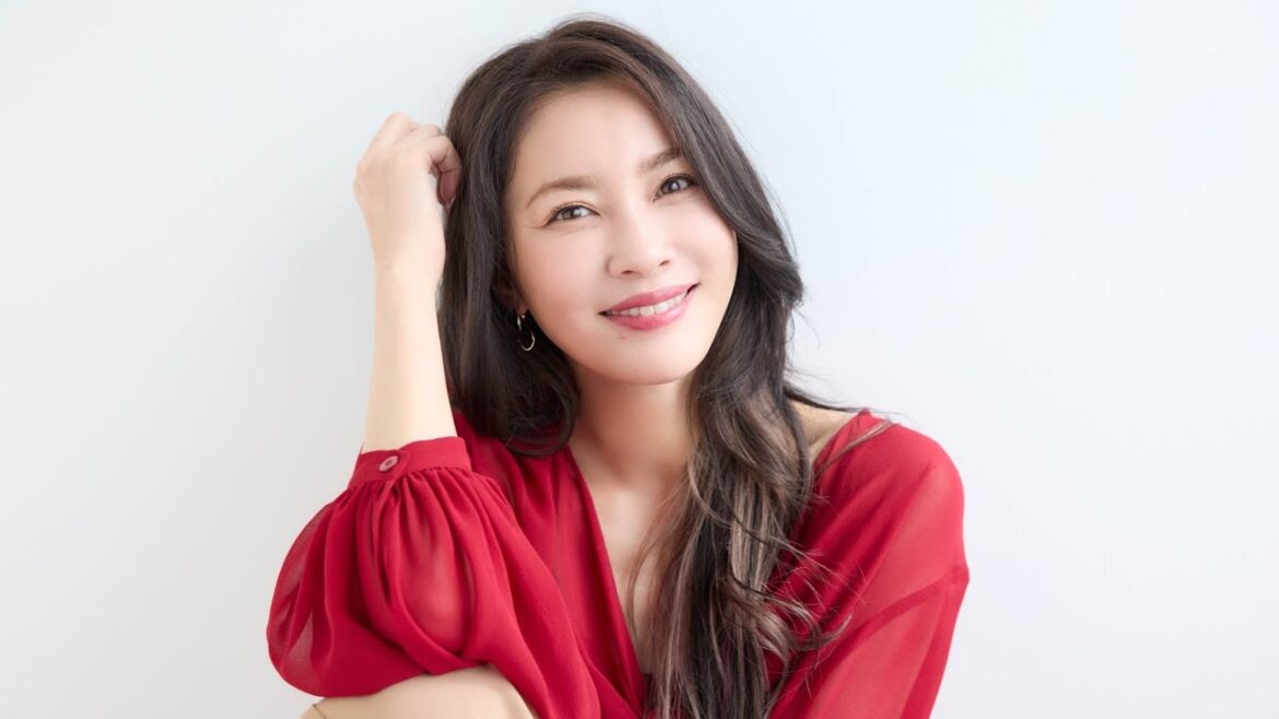 「瀬戸朝香 子ども2人が英国留学!涙の決断💔✨」