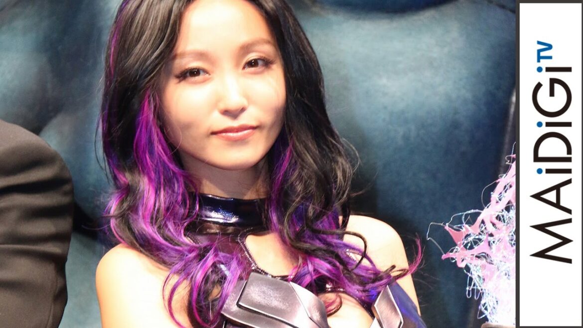 吉木りさ、ハイレグ系セクシーコスプレで「ドキドキ」 太ももあらわに 映画「X‐MEN:アポカリプス」スペシャルプレミア1 #Risa Yoshiki #X-MEN