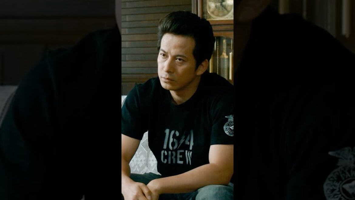 「えっ…?」幹部もドン引き!岡田准一が魅せる「最強の男」の神速アクション😱 #shorts
