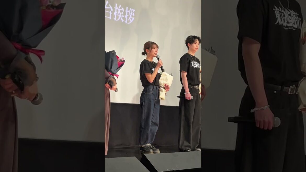 【涙と感動の初日舞台挨拶】寺本莉緒・池田朱那・綱啓永・高橋侃・秋葉恋監督 登壇|映画『東京逃避行』