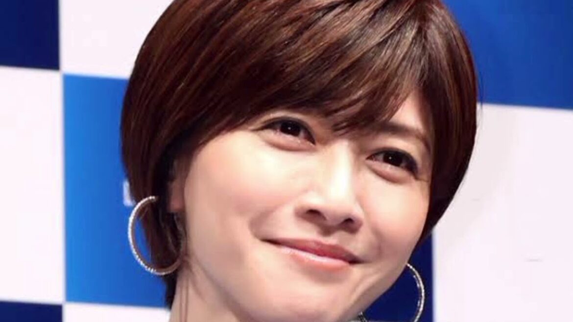 「内田有紀、50歳で極秘再婚💍✨ 長年の愛がついに結実!」