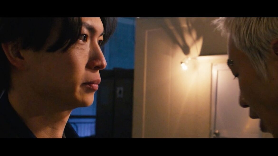 綱啓永、寺本莉緒&池田朱那を守ろうと“対峙” 映画「東京逃避行」緊迫の夜を捉えた本編映像