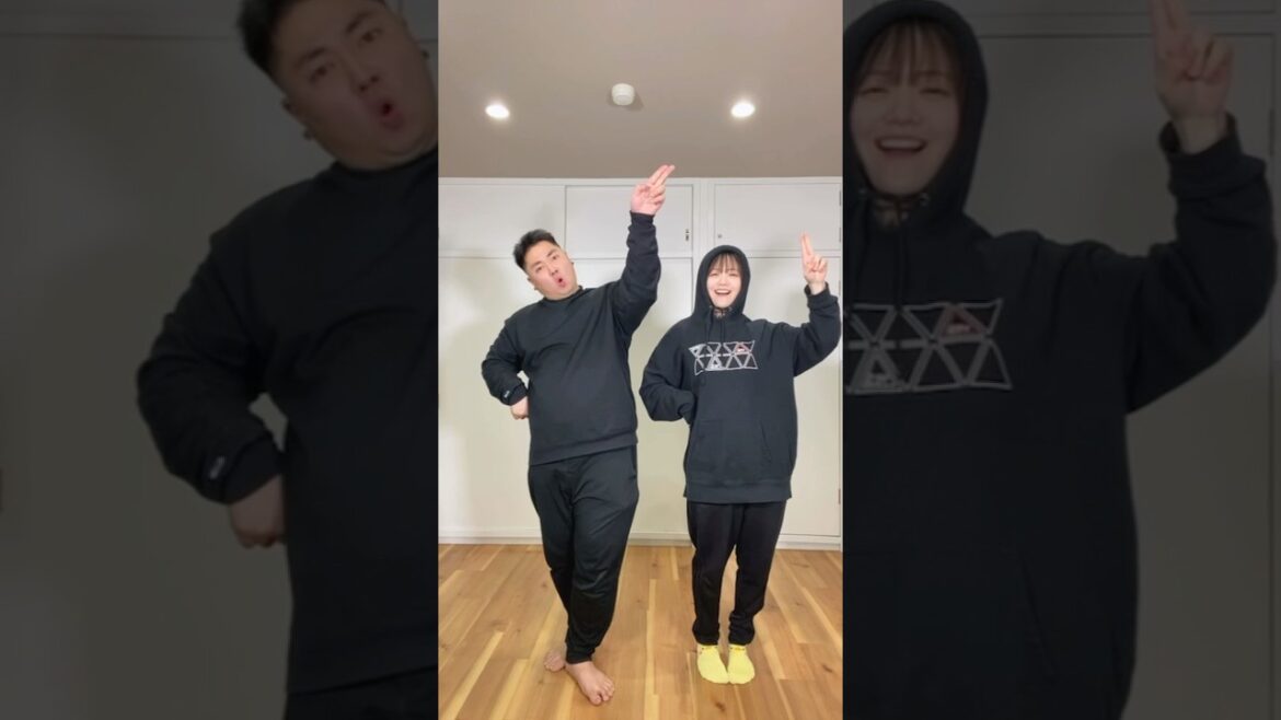 スタート2人で踊ってみた👫 #カップル #カップルチャンネル #こちかち #mrsgreenapple
