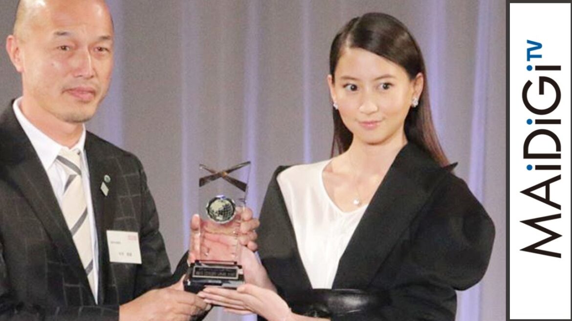 河北麻友子「11歳から髪形変えず」 “美ヘアスタイル”の受賞に喜び 「ベストスタイリングアワード2016」