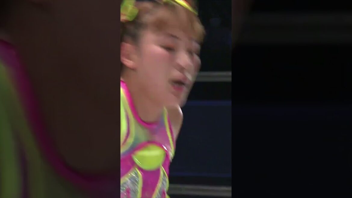 【女子プロレス】フワちゃんが上谷沙弥にブレーンバスター!【スターダム】