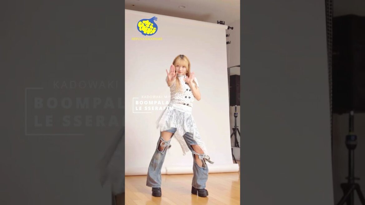 Japanese Girl Dances “BOOM PALA” 💥✨ | Miyuna Kadowaki #Shorts #門脇実優菜 #lesserafim