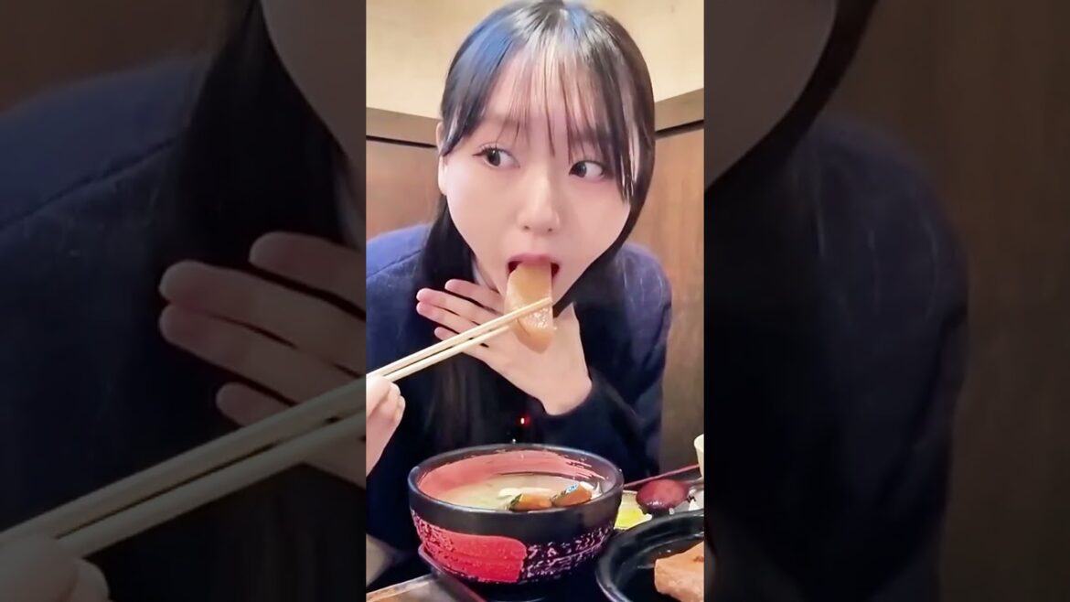 泉綾乃が食べるだけの動画【厚揚げ】