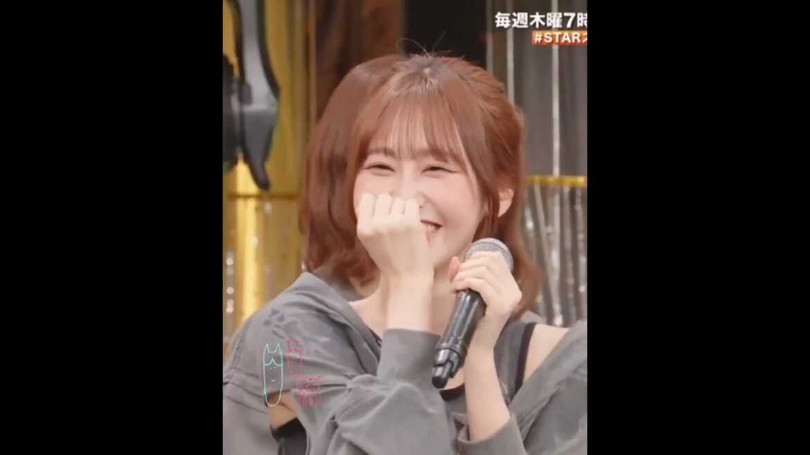 向井純葉 天使の笑顔♩癒し 猫の手 櫻坂46